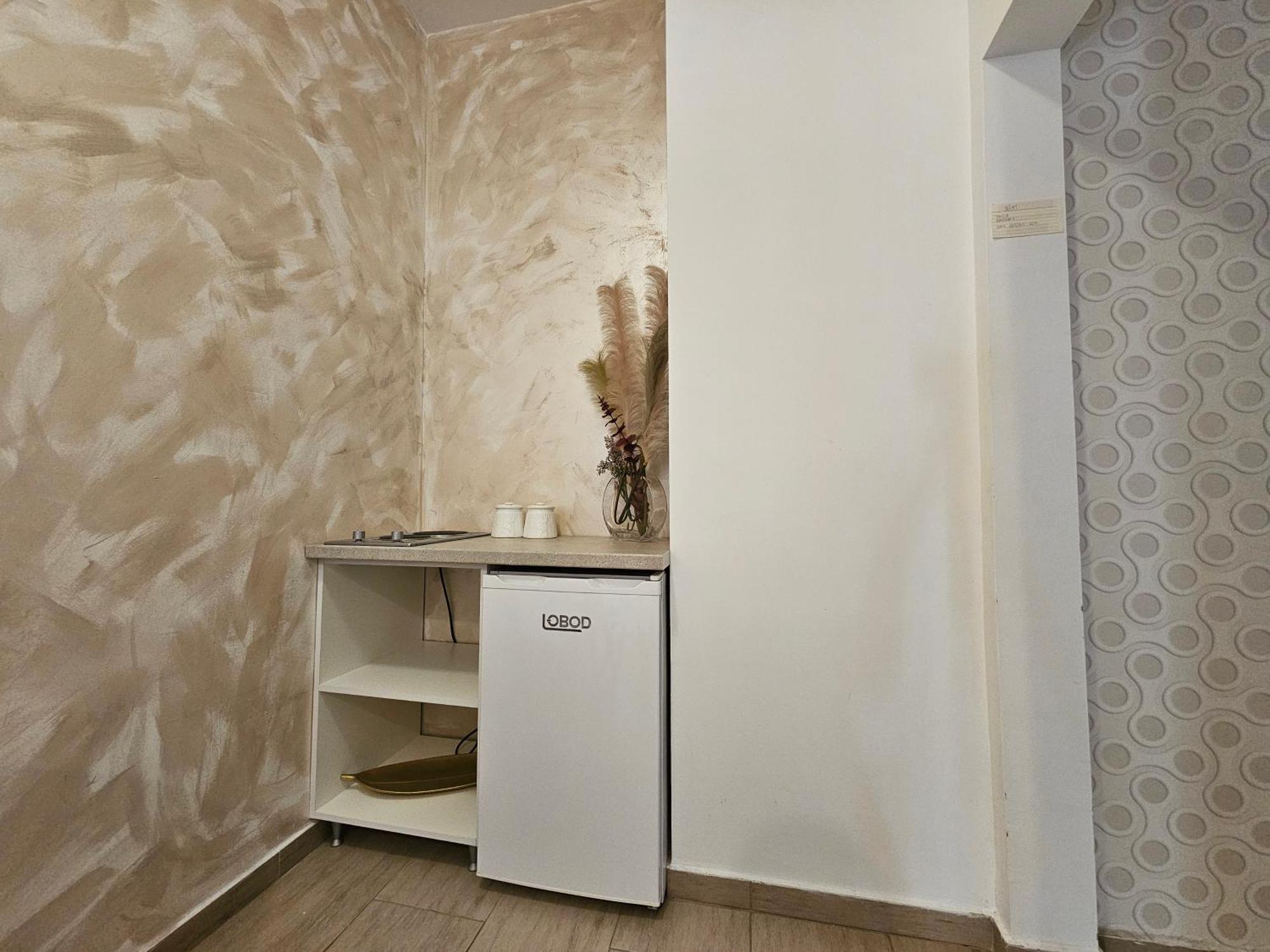 Appartamento Modern Seaside Escape - Stunning Sea View - Private & Stylish Cattaro Esterno foto
